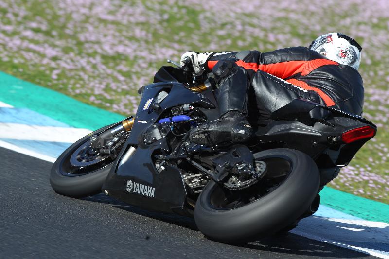 Archiv-2019/01 01.-08.02.2019 Moto Center Thun Jerez/Gruppe schwarz/backside